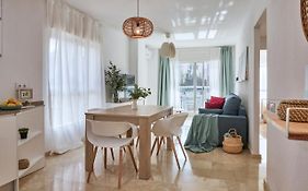 Bright Sunny Albir Beach Apartment